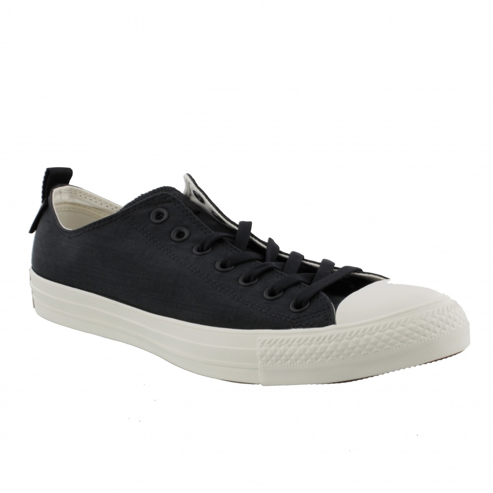 chuck taylor ox black