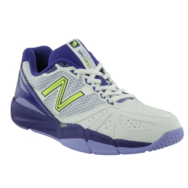 new balance netball shoes